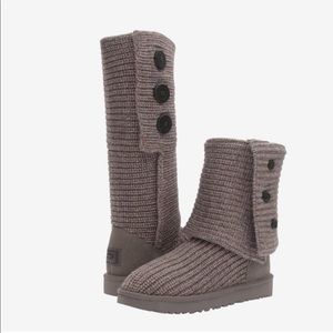 Gray UGG Boots, Classic Cardy II, Size 9 (US) Women